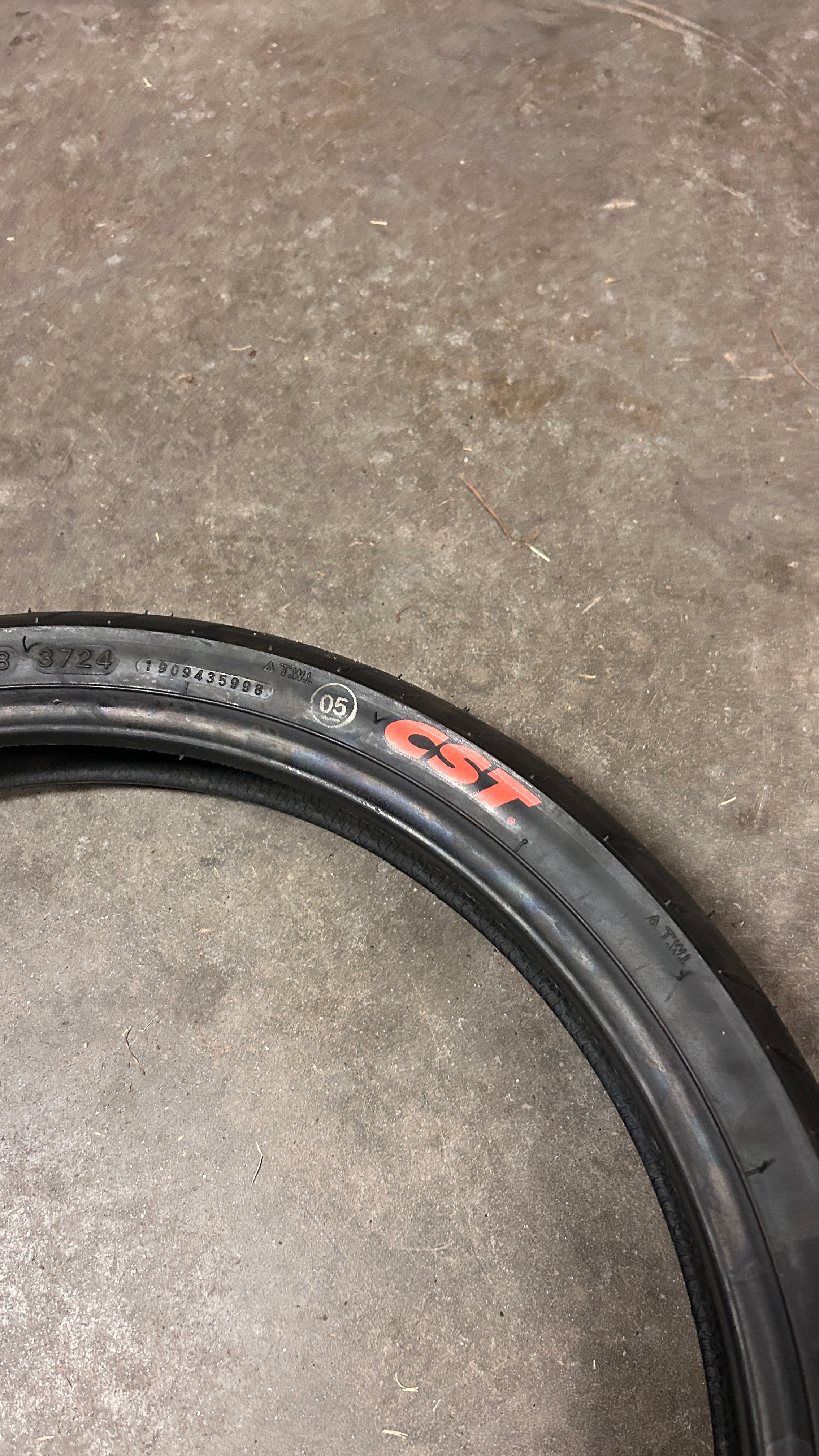 Front 17 inch cst supermoto